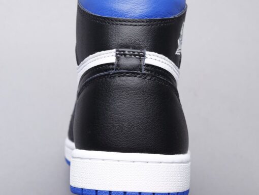 AJ1 black and blue toe