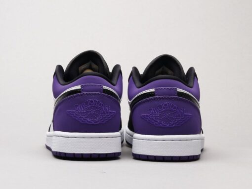 AJ1 black and purple toes