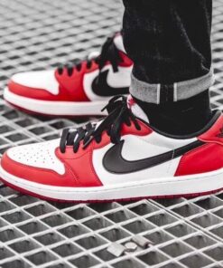 AJ1 chicago