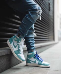 AJ1 Green Suede Tiffany