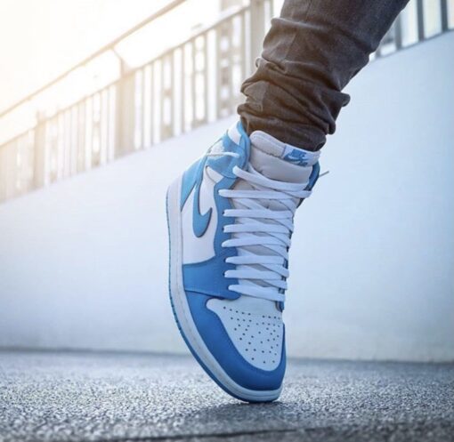 AJ1 High North Carolina Blue