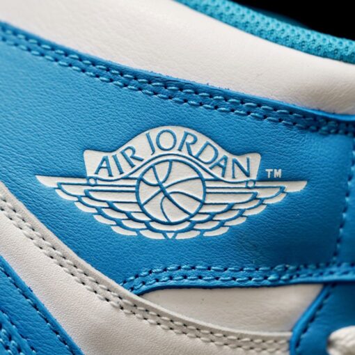 AJ1 High North Carolina Blue