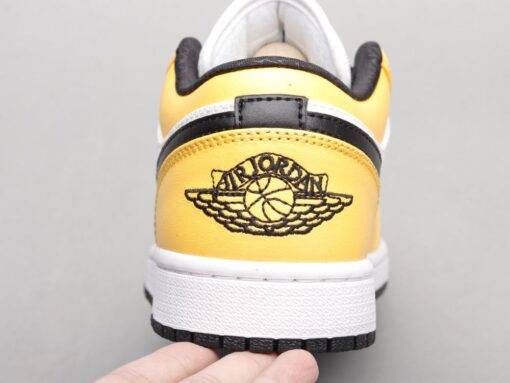 AJ1 Lakers Laser Orange