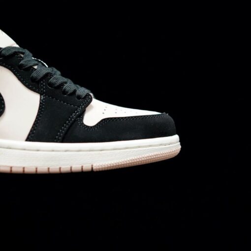 AJ1 Low Milk Tea