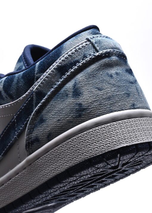 AJ1 Low Washed Denim