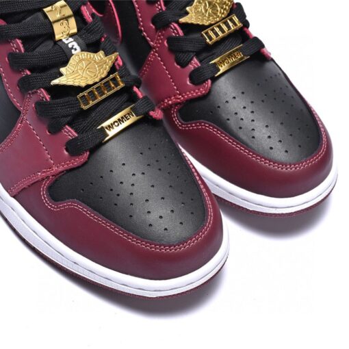 AJ1 low wine red metal wings