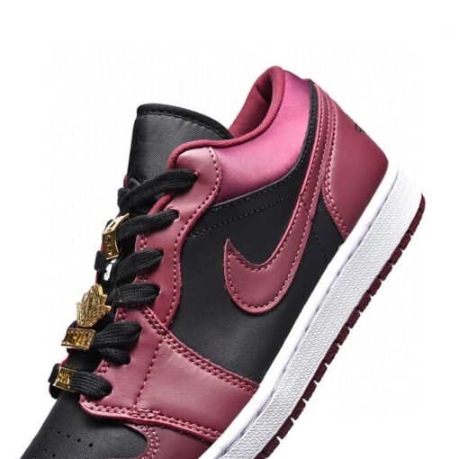 AJ1 low wine red metal wings