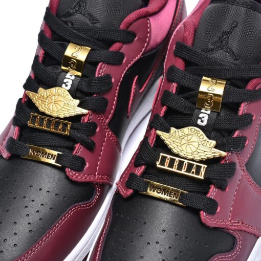 AJ1 low wine red metal wings