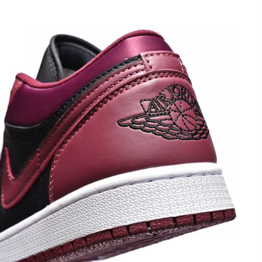 AJ1 low wine red metal wings