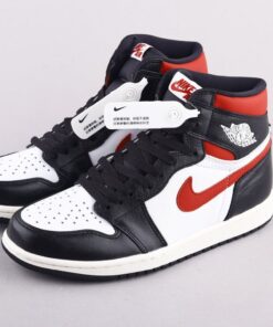 AJ1 Red Hook Black Toe