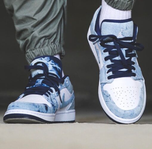 AJ1 washed denim denim