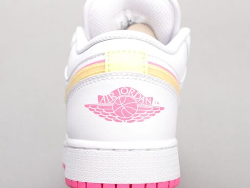 AJ1 White and yellow powder candy