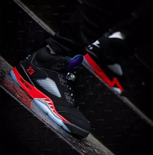 AJ5 Top3