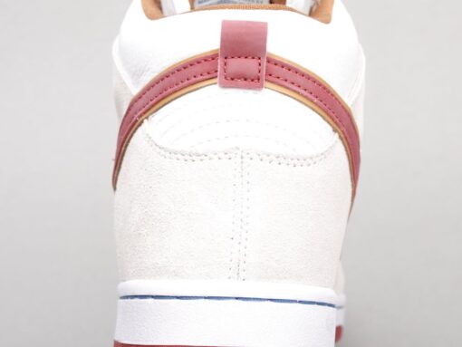 Beige and red hook high top knight color matching