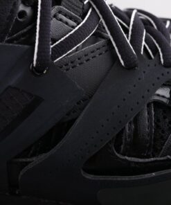 Bla Track Three Generations Black Sneaker