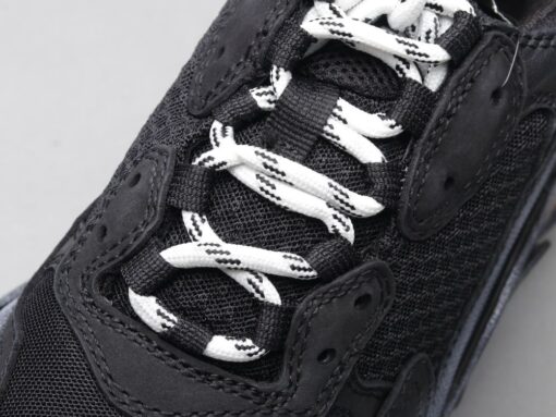 Bla Triple S Air Cushion Black Sneaker