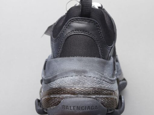 Bla Triple S Air Cushion Black Sneaker