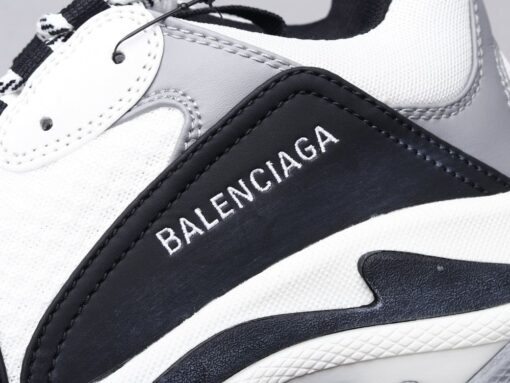 Bla Triple-S Black And White Sneaker