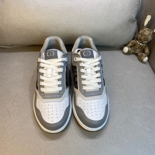 DIR B27 GREY LOW-TOP SNEAKER