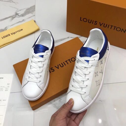 High Quality Luv Sneaker 050