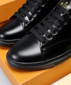 LUV Beverly Hills Hours Black Sneaker