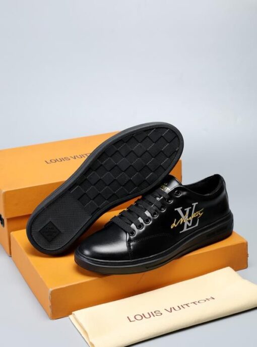 LUV Beverly Hills Hours Black Sneaker