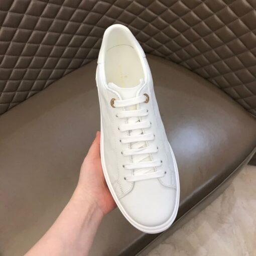 LUV Casual Slip White Sneaker