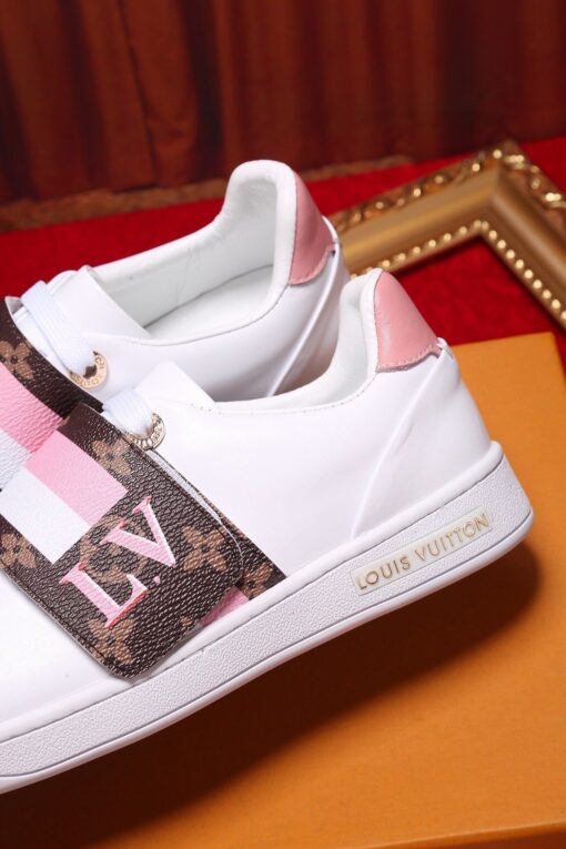 LUV Font Row Pink Sneaker