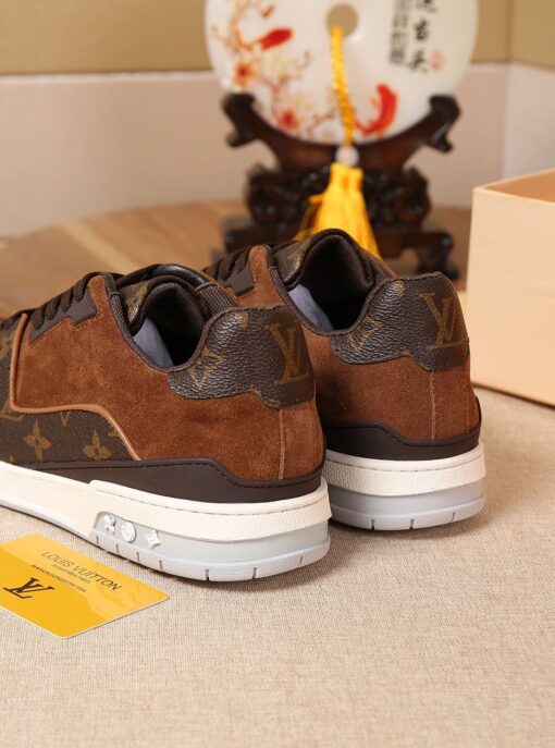 LUV SurfaBL In BLnogram Brown Sneaker