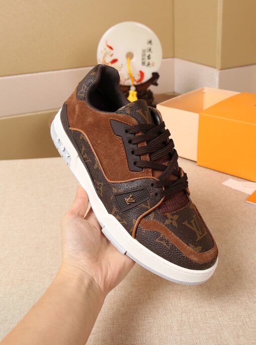 LUV SurfaBL In BLnogram Brown Sneaker