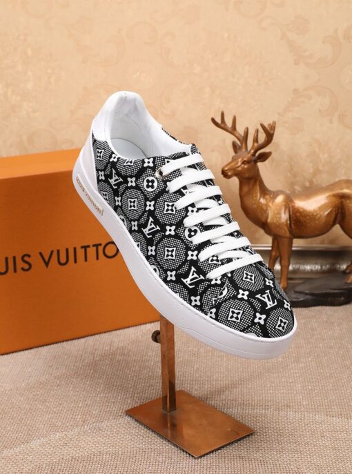 LUV Time Out Black And White Sneaker