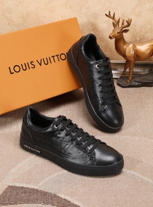 LUV Time Out Black Sneaker