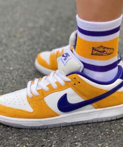 NKE DUNK Purple Lakers