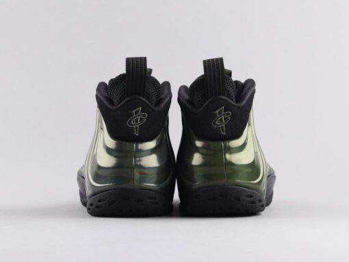 NKE Hardaway Foam Army green spray