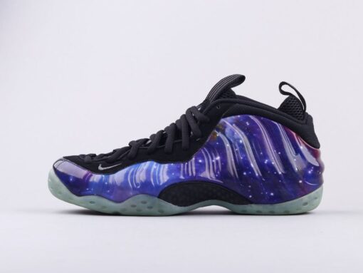 NKE Hardaway Foam Galaxy Star Spray 1.0