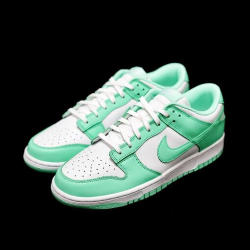 Tiffany white green