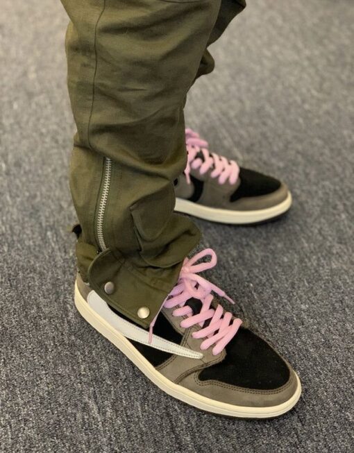 TS x AJ1 Barb Low Top