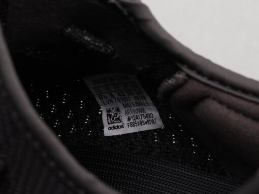 Yzy 350 Black Angel Sneaker
