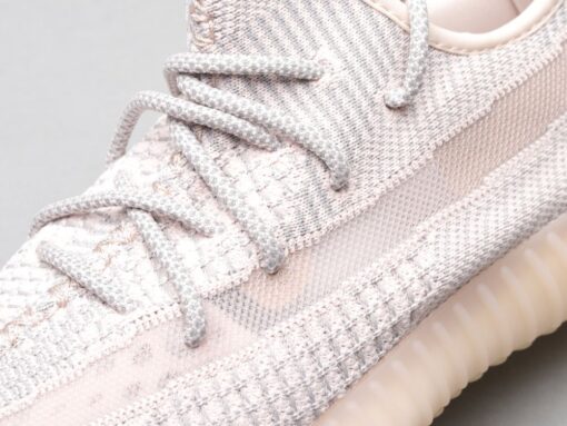 Yzy 350 Pale pink Sneaker