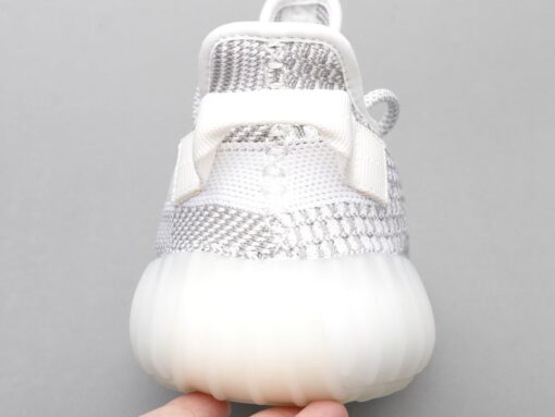 Yzy 350 White Angel Sneaker