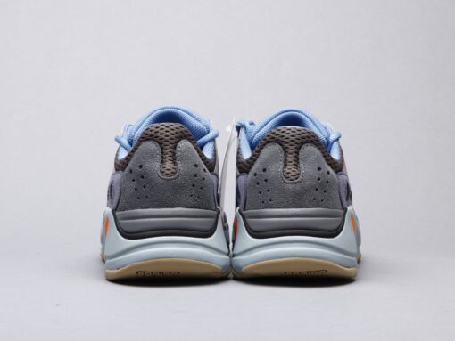 Yzy 700 Carbon Blue Sneaker