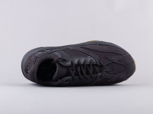 Yzy 700 Raw Rubber Black Sneaker