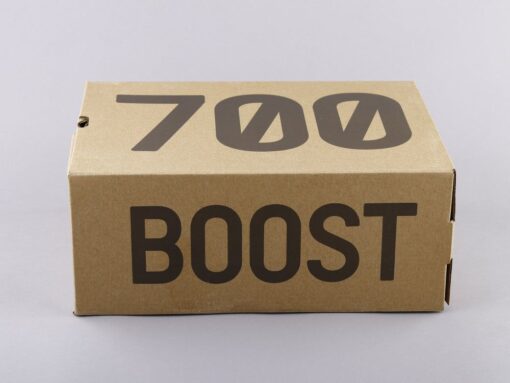 Yzy 700 Raw Rubber Black Sneaker